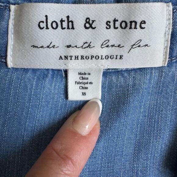 Cloth & Stone Long Sleeve Newtown Chambray Buttondown Blue XS - Picture 5 of 9